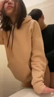 Asian Couple Fucks In The College Toilet - hclips.com - asians