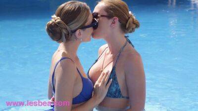 Mary - Russian girlfriends Kaisa Nord and Mary Rock outdoor lesbian sex - sexu.com - Russia