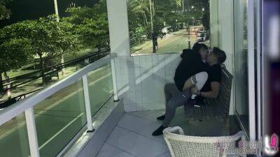 Anne Bonny - Busted Public Fuck Caught By Police - hclips.com