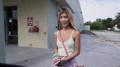 Asian Picked Up In Public For Bj And Sex On Bus - hclips.com - asians