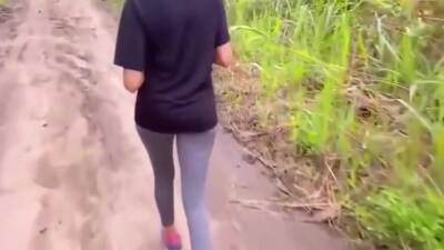 Very Risky Public Fuck With A Beautiful Girl At Jogging Park - hclips.com