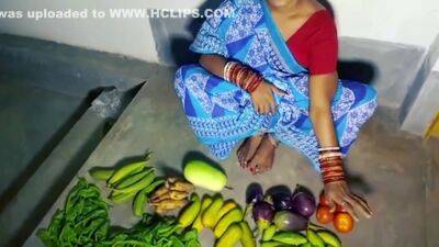 Indian Vegetables Selling Girl Hardcore Public Sex & Jabardasthi Chudai - hclips.com - India - Indian