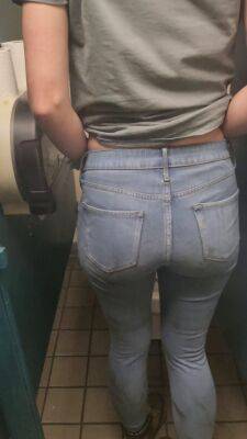public stall at work pawg worker fucked doggy - sunporno.com