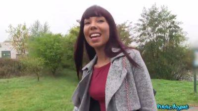 Public Casting Agent Hooks Up With Young Cute Ebony - hclips.com