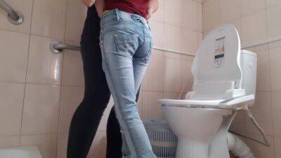 Fucked With A Stranger In The Toilet - upornia.com - Russia