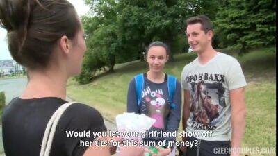 Young Couple Gets Money For Public Foursome - sunporno.com - Czech