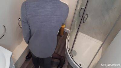 Quickie Sex With A Bored Girl In The Toilet At A Home Party 5 Min - upornia.com