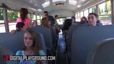 Kaci Lynn Keiran Lee gets on the bus driver's good side in HD digital playground - sexu.com