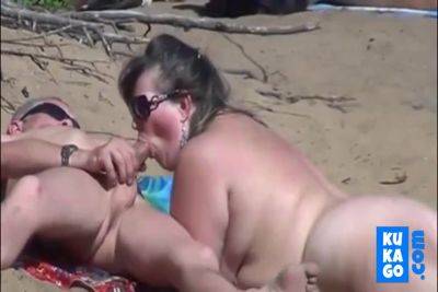 Nude Beach - Public Blowjobs - hclips.com