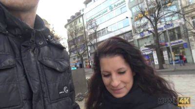 Czech couple shares their hot cash for a POV fuck in public - sexu.com - Czech