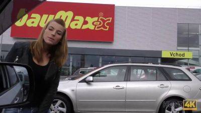 Hot Czech teen picked up by her BF at shopping mall for POV reality sex - sexu.com - Czech