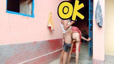 Village Bhabhi Alone In Home Outdoor Sex Video - hclips.com - India - Indian