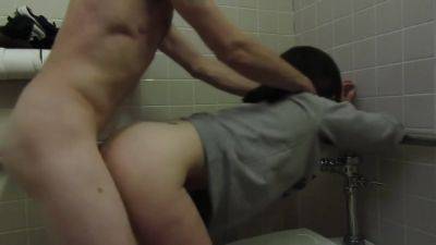 Having A Little Fun Giving A Blowjob And Being Used In Public Bathroom - hclips.com