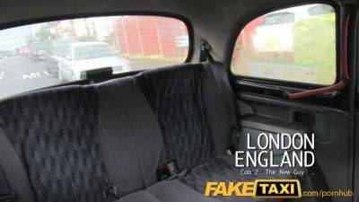Ryan Ryder's fake taxi busty British chick swallows his load in public - sexu.com - Britain - British