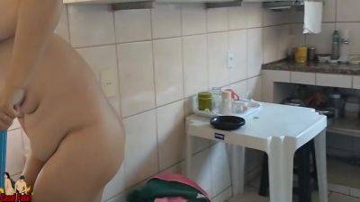 After Cleaning The House Nudist Wife Pee And She Uses The Cuckold As Toilet Paper - hclips.com - Brazil