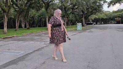 Getting My Pussy Fingered At The Park By A Stranger And Pissing Openly In Public - hotmovs.com