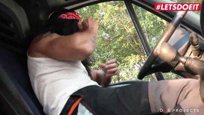 Shrima Malati gets tricked by a trucker and gets a public blowjob in UKraine - sexu.com - Ukraine