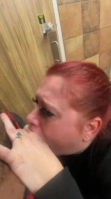 Blow Job In A Kfc Restroom With Teanna Trump And Snow Bunny - upornia.com