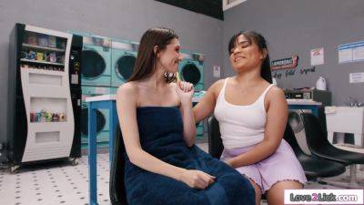 Lesbians Maya Woulfe n Summer Col lick at public laundromat - hotmovs.com - latina