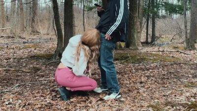 Sexy Jogger Girl Gives Blow Job On Knees To Stranger In Public In Woods - upornia.com
