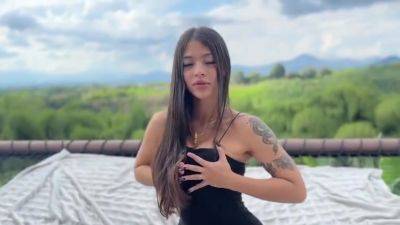 Colombian Being Explicit In Public - Anna Cherry - hclips.com - Colombia - latina