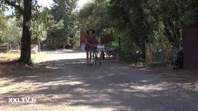 Outdoor Sex Leant On A Tractor - upornia.com